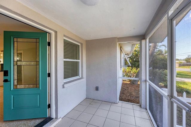 1073 ALSTON LANE, Englewood, FL 34223