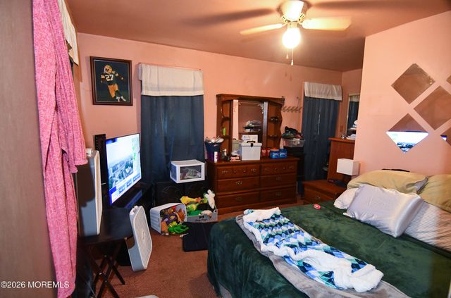 481 Center Avenue, Middletown, NJ 07748