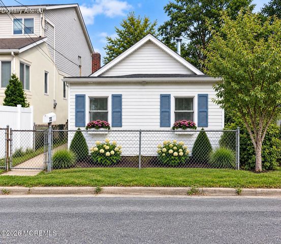 481 Center Avenue, North Middletown, NJ 07748
