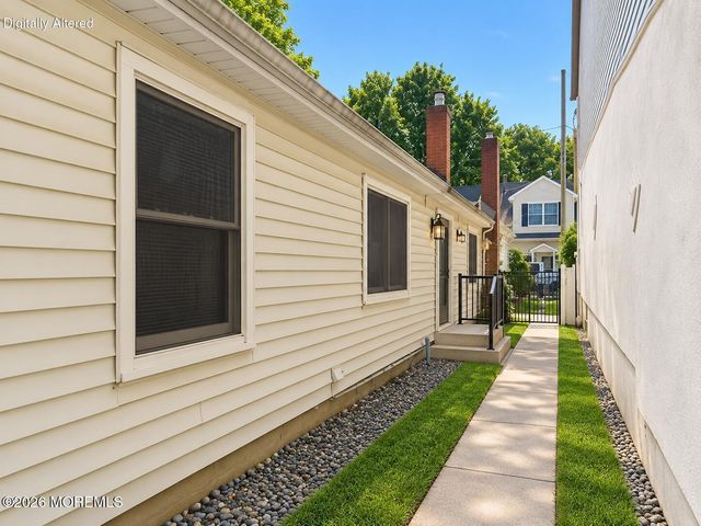 481 Center Avenue, North Middletown, NJ 07748