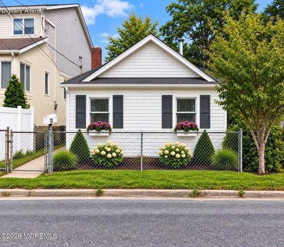 481 Center Avenue, North Middletown, NJ 07748