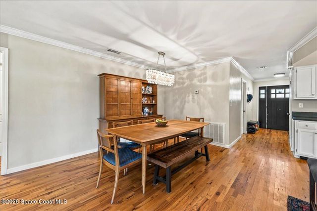 938 Dorchester Road NW, Palm Bay, FL 32907