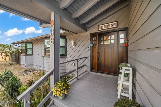 938 Dorchester Road NW, Palm Bay, FL 32907