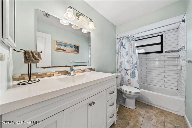 938 Dorchester Road NW, Palm Bay, FL 32907