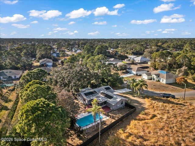 938 Dorchester Road NW, Palm Bay, FL 32907