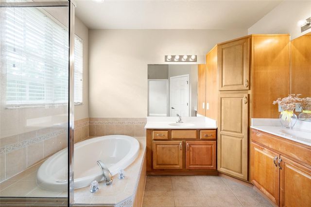 14543 MIRABELLE VISTA CIRCLE, Tampa, FL 33626