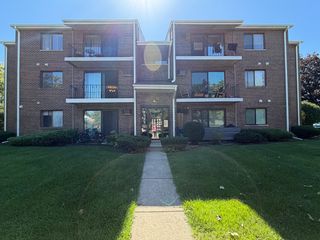 7325 Tiffany Drive 2A, Orland Park, IL 60462