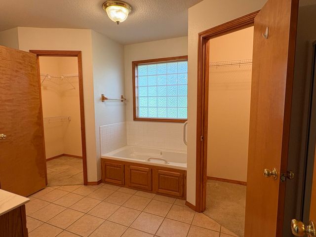 3242 W McClernon Street, Springfield, MO 65803