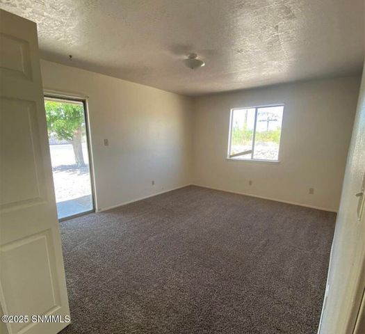 2600 Fairway Drive, Las Cruces, NM 88011