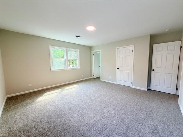 62 Hollywood AVE, Hampton, VA 23661