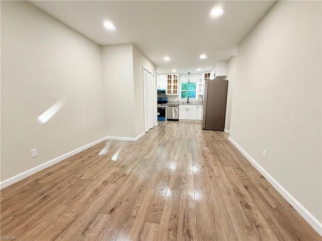 62 Hollywood AVE, Hampton, VA 23661