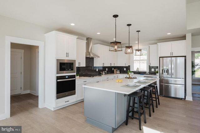 2527A FOURLEAF DR, Finksburg, MD 21048