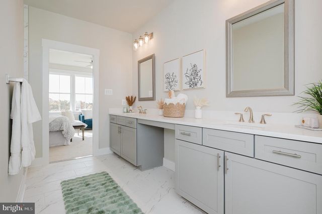 2527A FOURLEAF DR, Finksburg, MD 21048