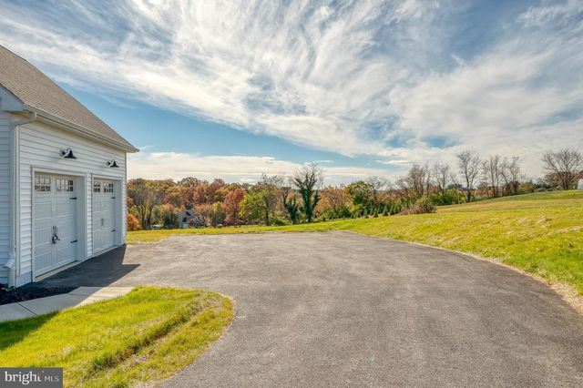 2527A FOURLEAF DR, Finksburg, MD 21048