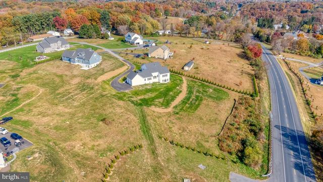 2527A FOURLEAF DR, Finksburg, MD 21048