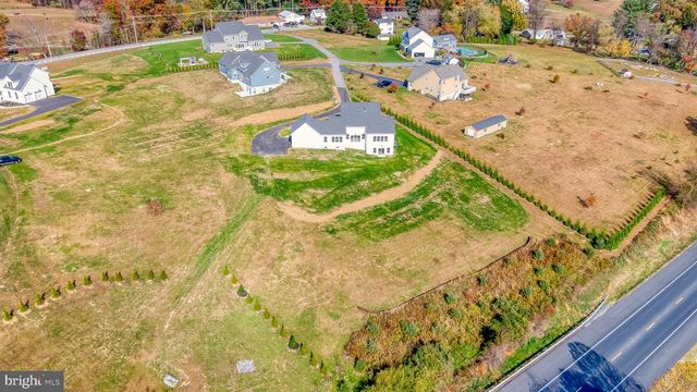 2527A FOURLEAF DR, Finksburg, MD 21048