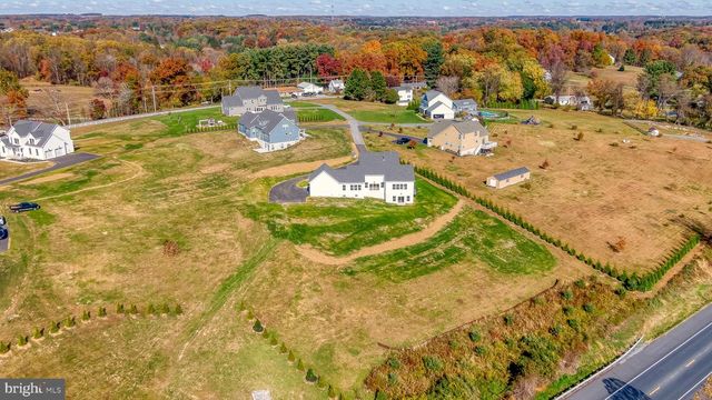 2527A FOURLEAF DR, Finksburg, MD 21048