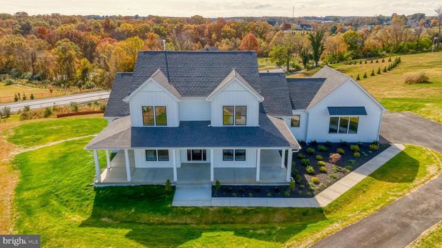 2527A FOURLEAF DR, Finksburg, MD 21048