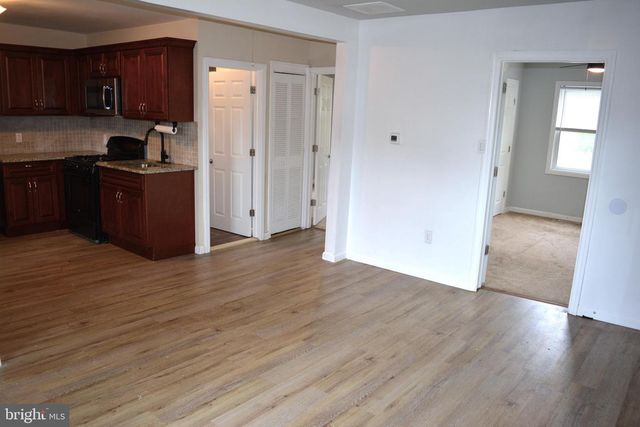 23 FOXGLOVE ST, Browns Mills, NJ 08015