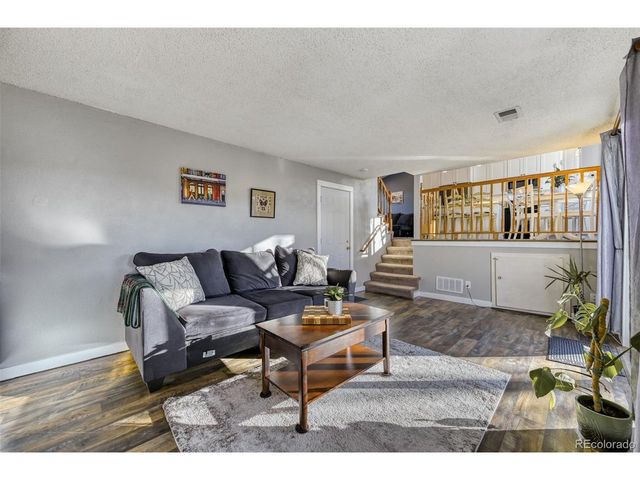 10587 Routt Ln, Broomfield, CO 80021