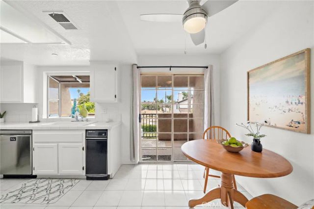 606 Lake Street 23, Huntington Beach, CA 92648