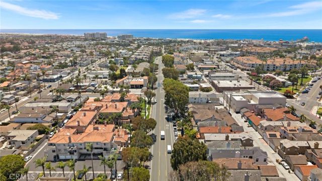 606 Lake Street 23, Huntington Beach, CA 92648