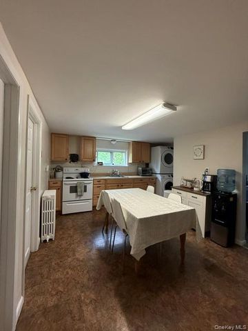 57 E Hall Avenue 2 FL, New City, NY 10956