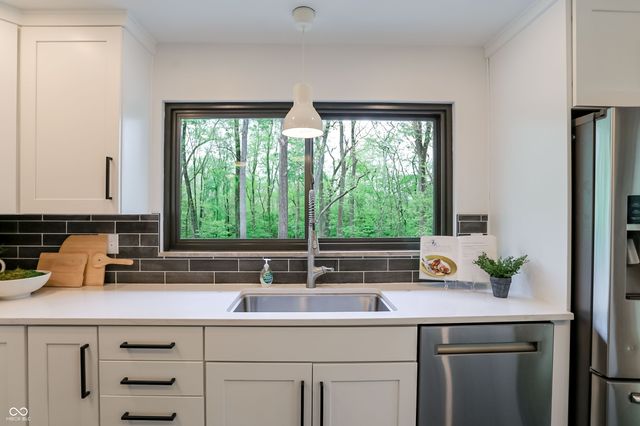 32 Circle Drive, Carmel, IN 46032