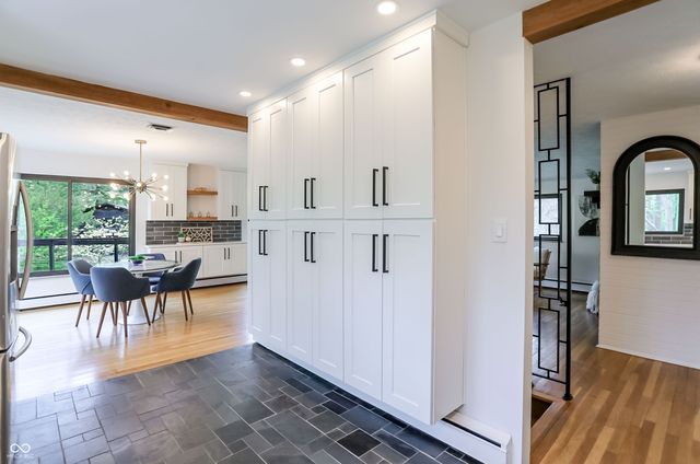 32 Circle Drive, Carmel, IN 46032