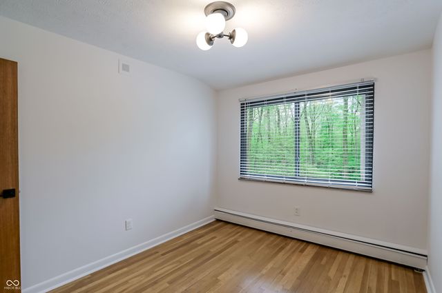 32 Circle Drive, Carmel, IN 46032