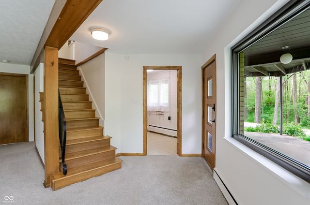 32 Circle Drive, Carmel, IN 46032