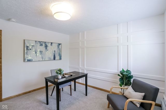 32 Circle Drive, Carmel, IN 46032