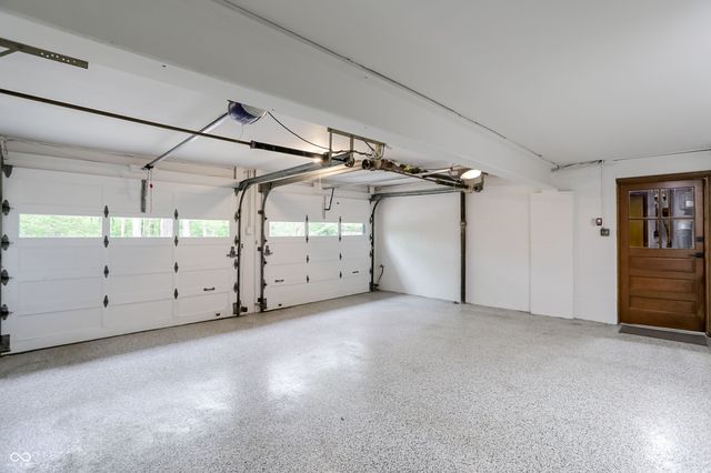 32 Circle Drive, Carmel, IN 46032