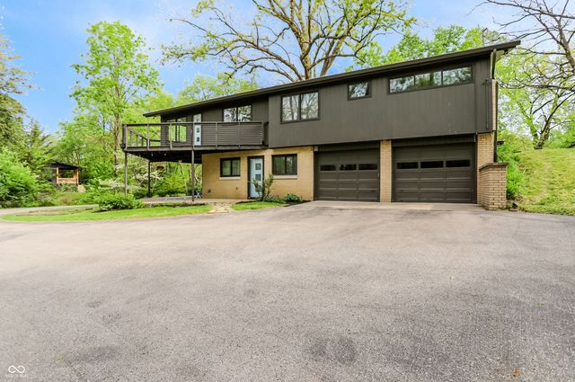 32 Circle Drive, Carmel, IN 46032