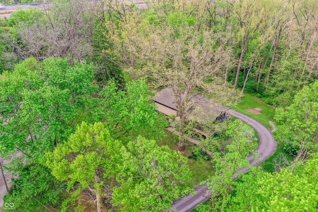 32 Circle Drive, Carmel, IN 46032