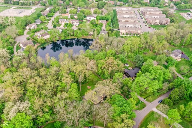 32 Circle Drive, Carmel, IN 46032