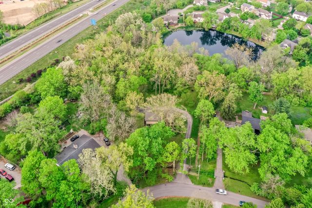 32 Circle Drive, Carmel, IN 46032