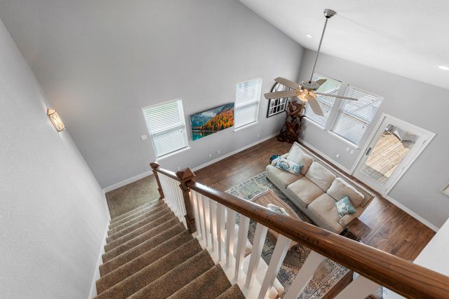 413 Jeanie Lynne Circle, Tiki Island, TX 77554