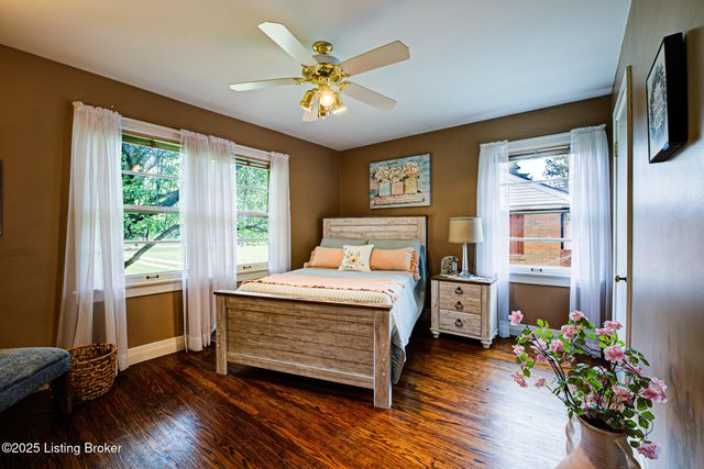 9610 Watterson Trail, Jeffersontown, KY 40299