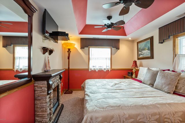 321 E Merchant Street, New Buffalo City, MI 49117