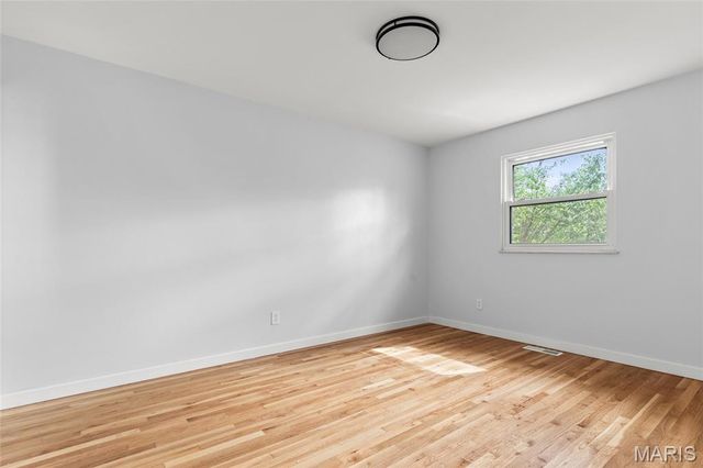 11962 Nero Drive, Florissant, MO 63033