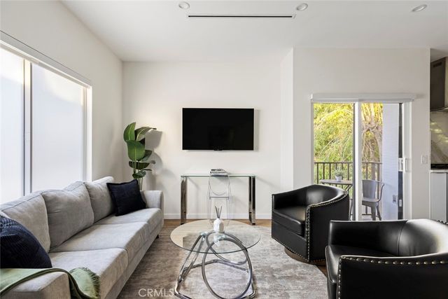 436 Cornell Drive, Burbank, CA 91504