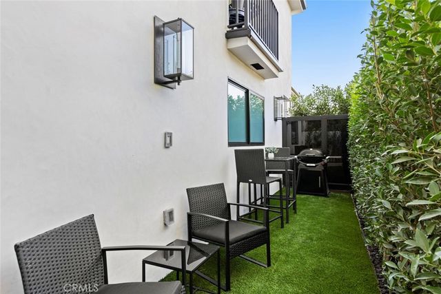 436 Cornell Drive, Burbank, CA 91504