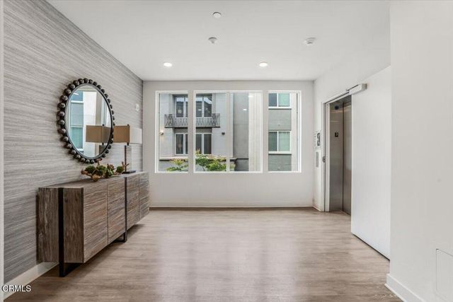 2830 Wagon Wheel Road 304, Oxnard, CA 93036