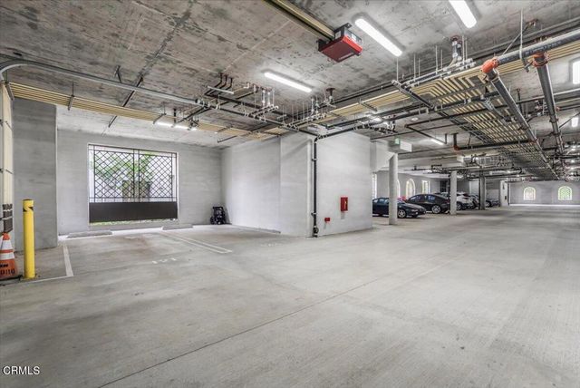 2830 Wagon Wheel Road 304, Oxnard, CA 93036