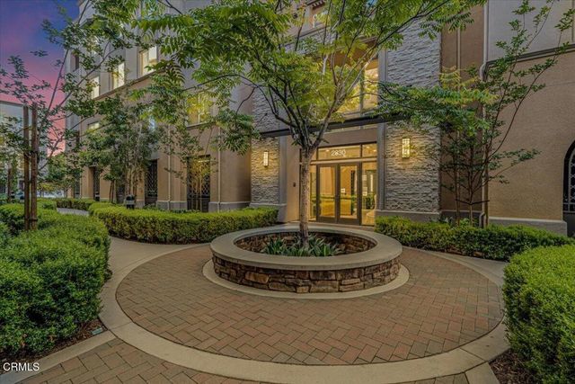 2830 Wagon Wheel Road 304, Oxnard, CA 93036