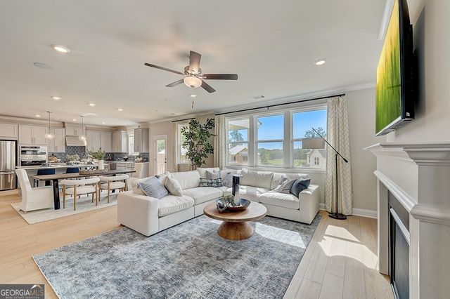 630 Nichols Farm Circle, Dacula, GA 30019