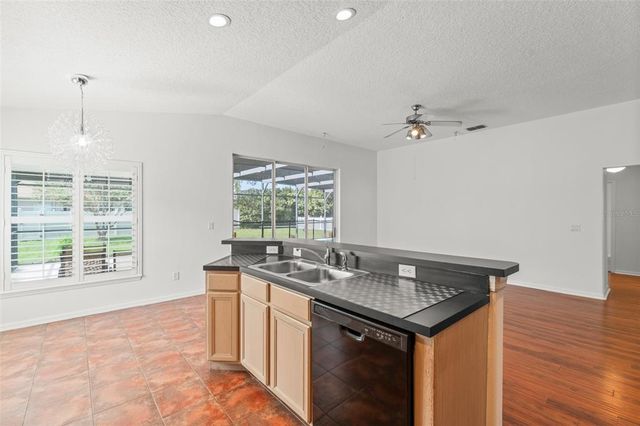 11341 AUTUMN WIND LOOP, Clermont, FL 34711