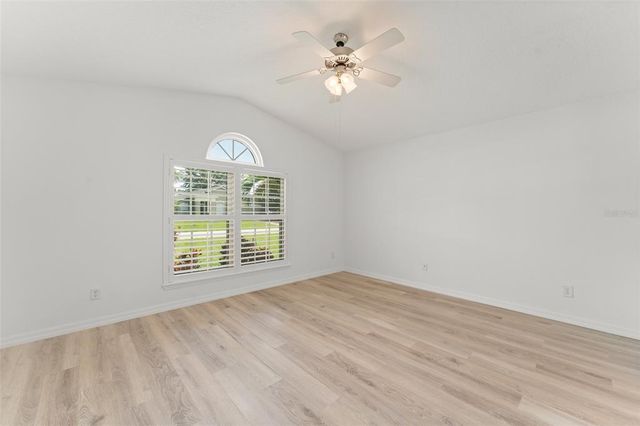 11341 AUTUMN WIND LOOP, Clermont, FL 34711