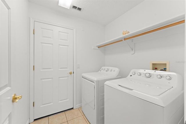 11341 AUTUMN WIND LOOP, Clermont, FL 34711